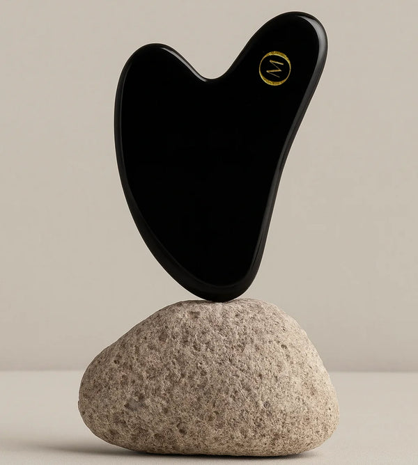 シャドークイーン★20kg celicayasu Midnight Obsidian Gua Sha Massage Stone - Olivier Midy